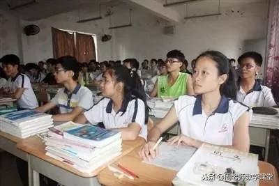 圆锥的侧面积公式（圆锥侧面积推导公式）